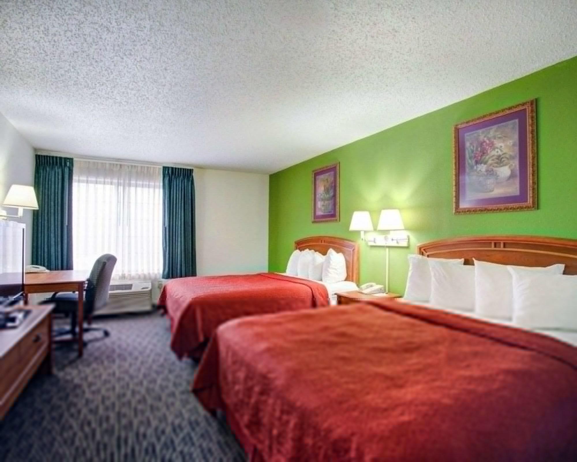 Quality Inn & Suites Airport Austin Bagian luar foto