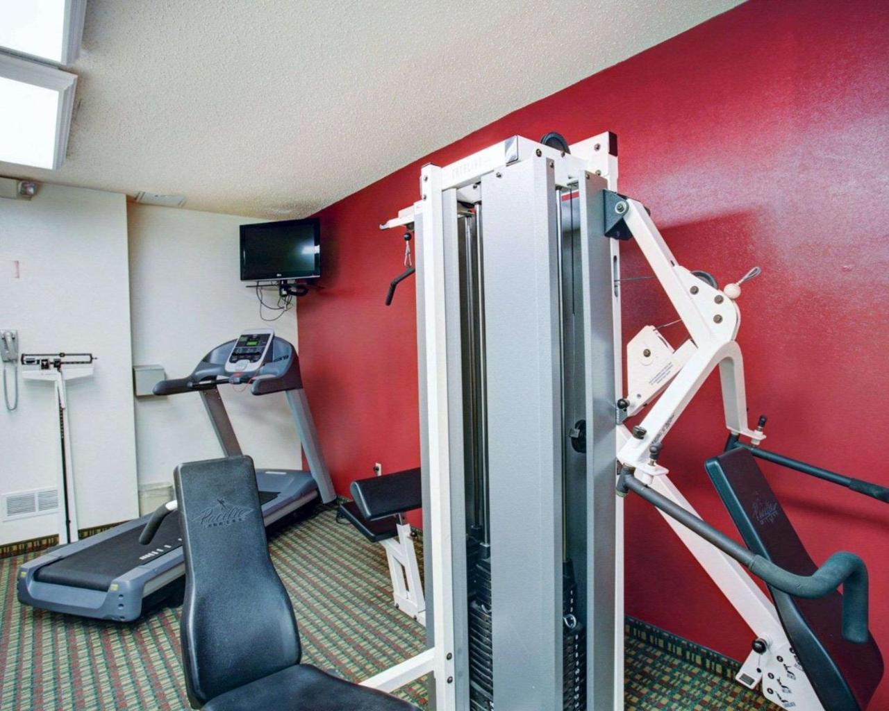 Quality Inn & Suites Airport Austin Bagian luar foto